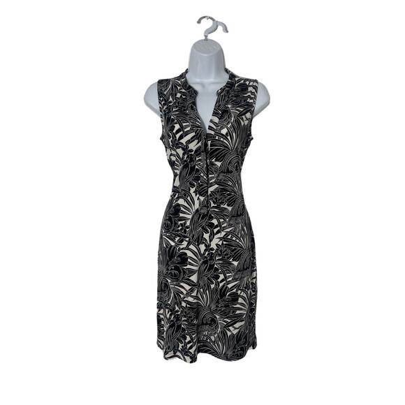 White House Black Market Classy Floral Wrap Dress | XS - SMALL - Picture 1 of 7